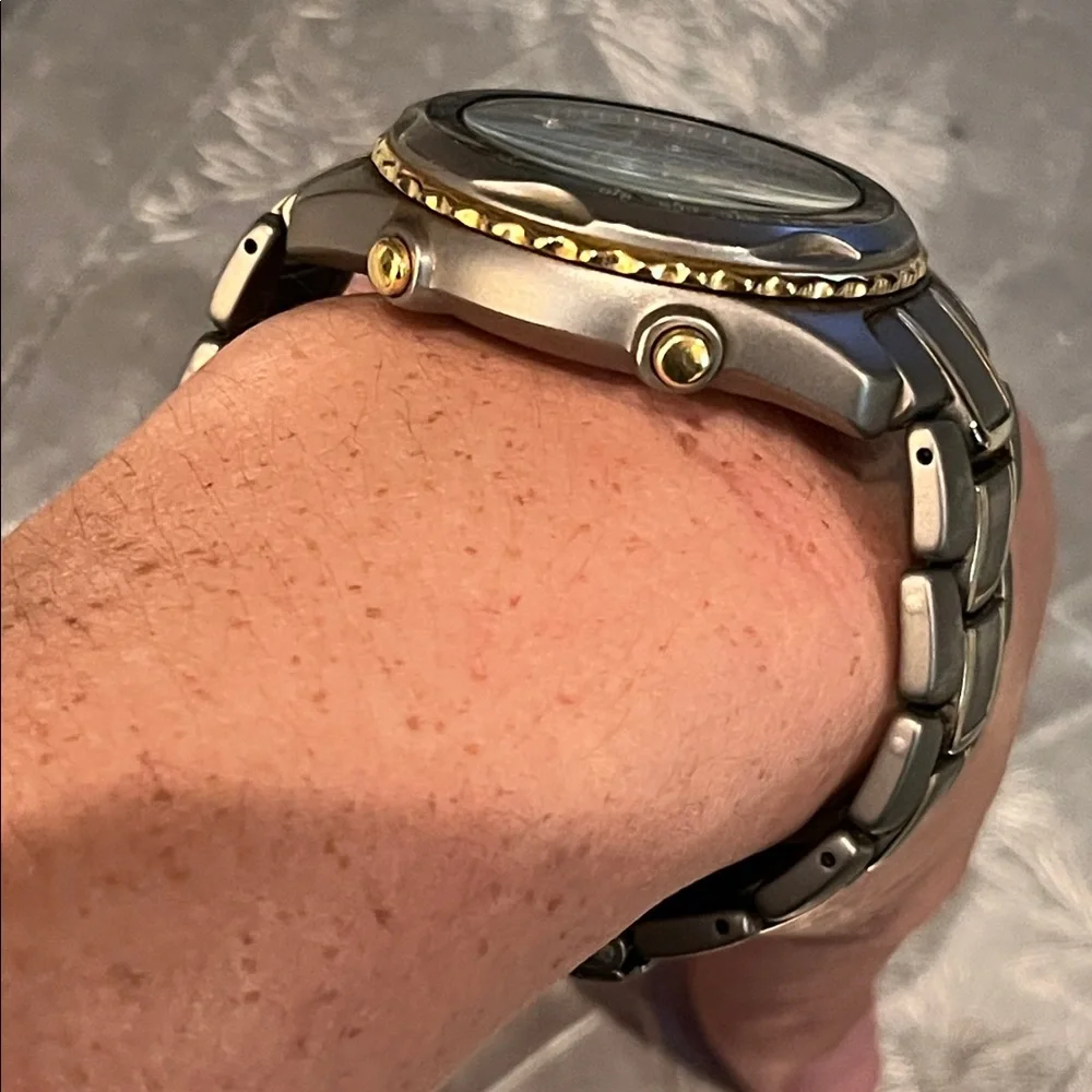 CITIZEN ECO-DRIVE Solar Titanium Dual-Display men’s watch
